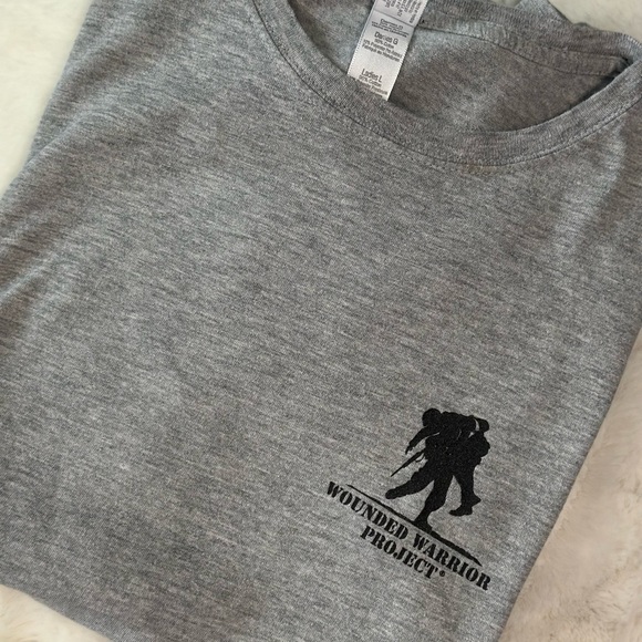 Women’s Size Large Wounded Warrior Project - Slim Cut - Picture 3 of 3